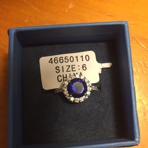 Simulated sapphire and CZ ring -size 6